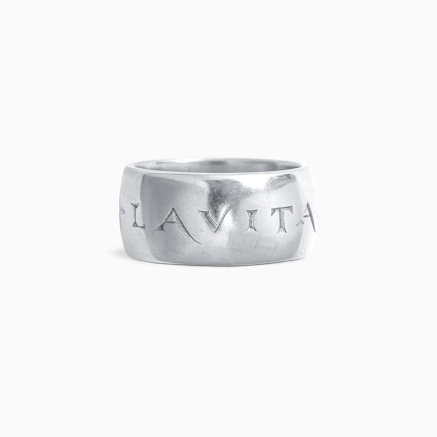 La Vita e un Dono inscription ring