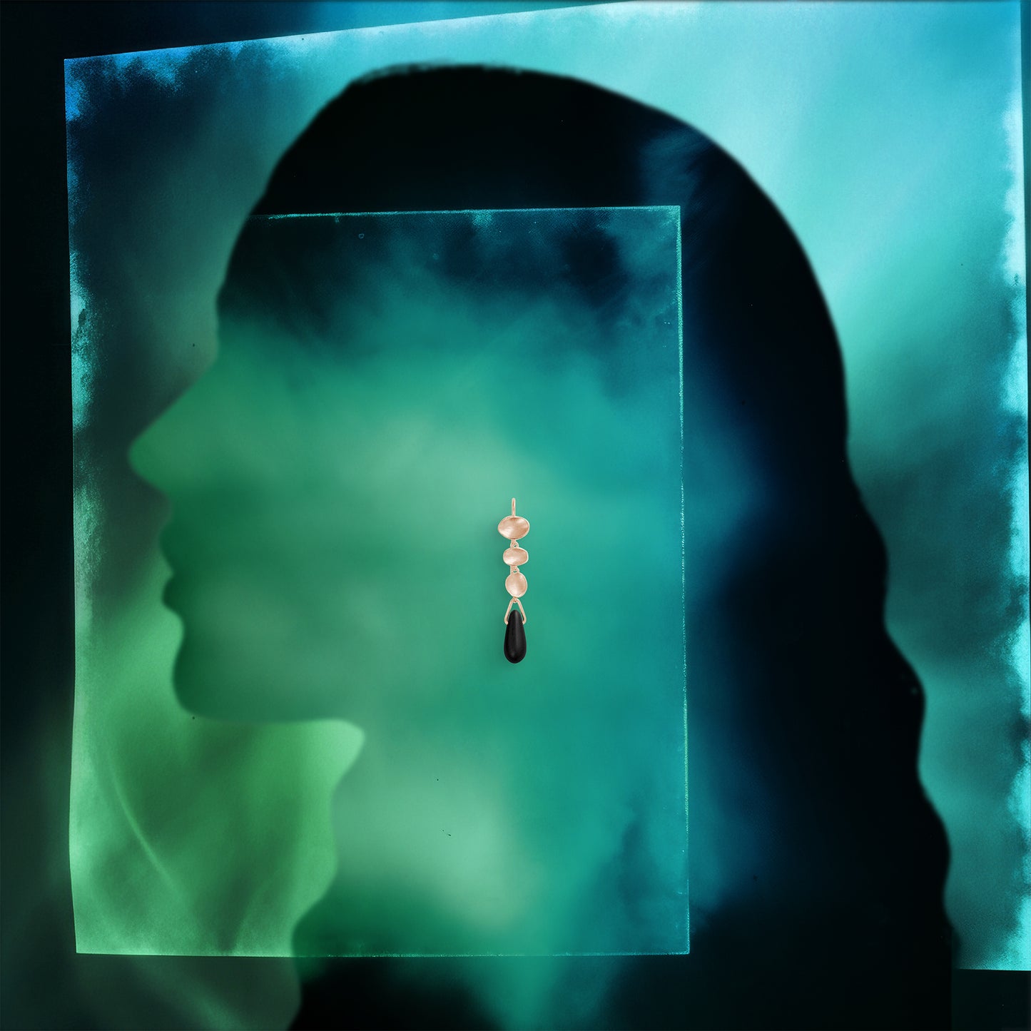 Mneme Mali drop earrings